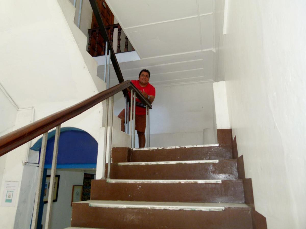 Bed and Breakfast A&T Amazon Backpacker'S Iquitos Exterior foto