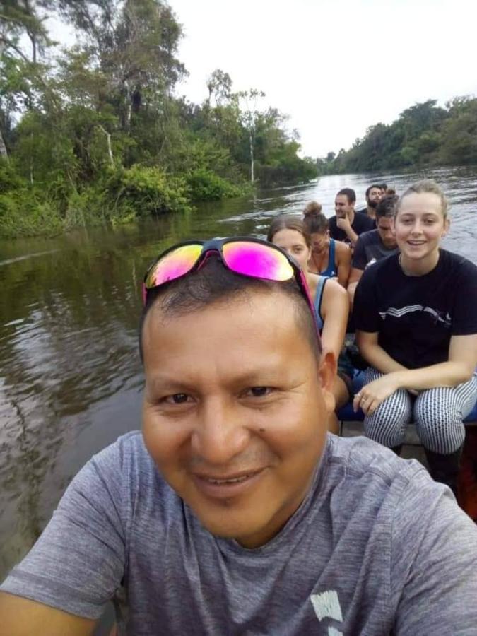 Bed and Breakfast A&T Amazon Backpacker'S Iquitos Exterior foto