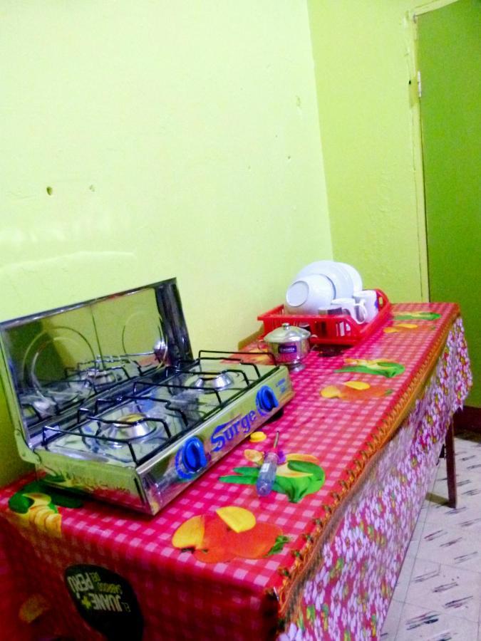 Bed and Breakfast A&T Amazon Backpacker'S Iquitos Exterior foto